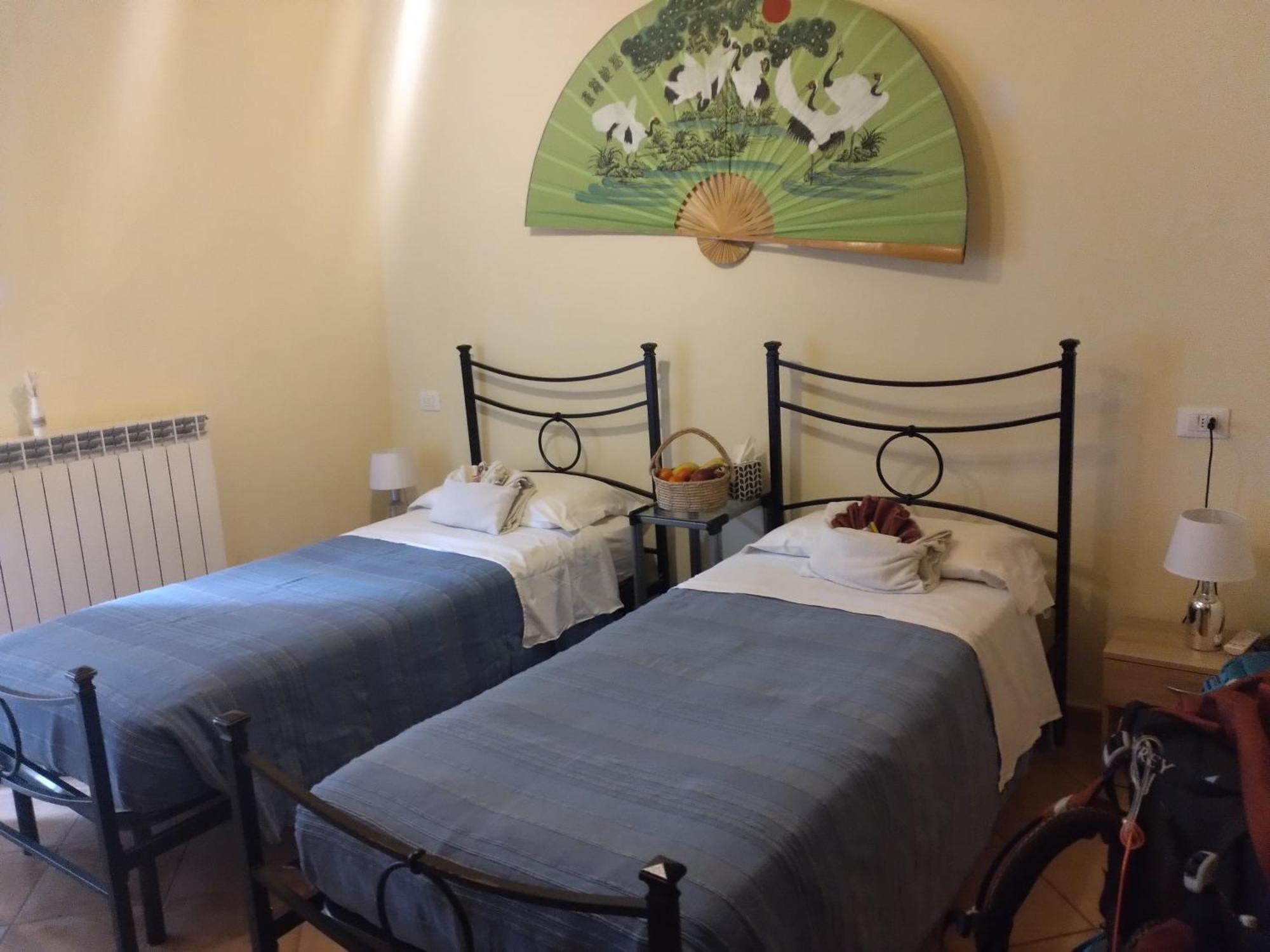 콜레 발델사 La Strega Ubriaca B&B 외부 사진