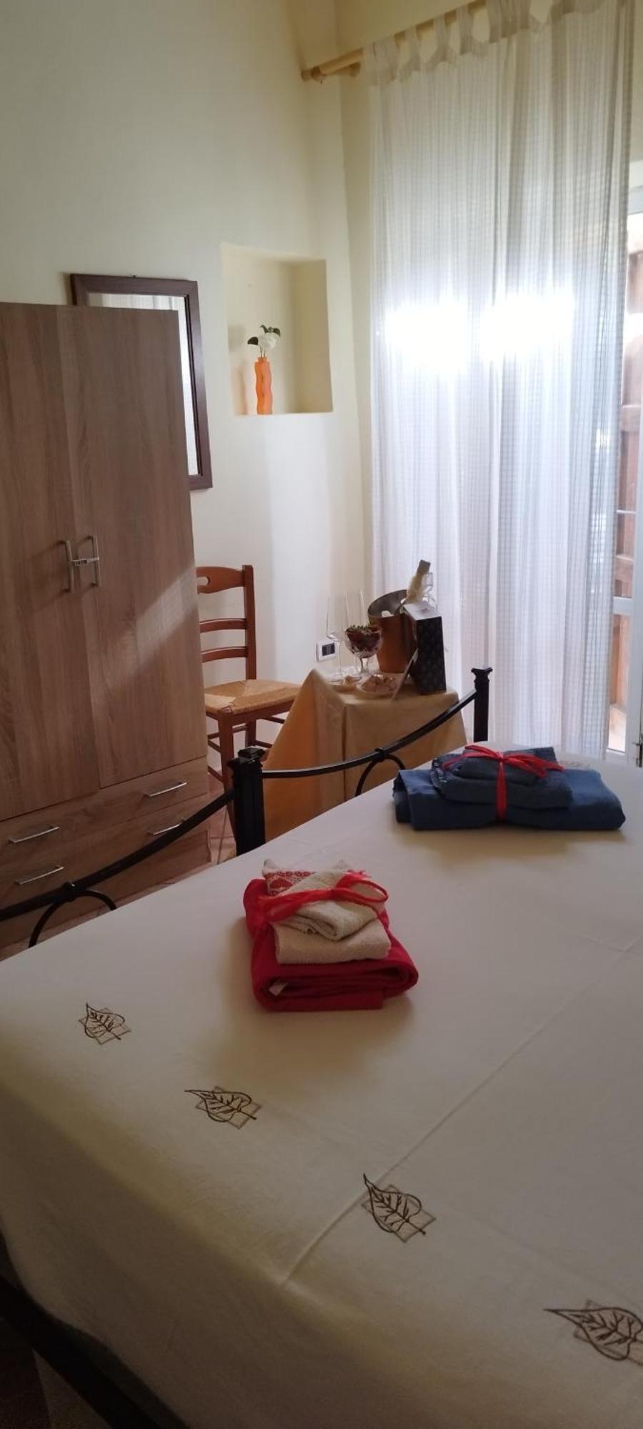 콜레 발델사 La Strega Ubriaca B&B 외부 사진
